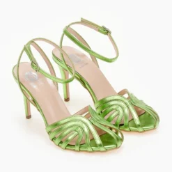 Ρετρό TFP πέδιλα σε μεταλλικές αποχρώσεις - Λαχανί -Γόβες Εκπτώσεις retro tfp pedila se metallikes apoxrwseis 105219 8llg