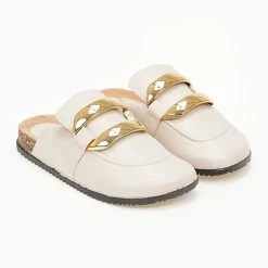 The Fashion Project Σαμπώ με μεγάλο διακοσμητικό - Μπεζ -Γόβες Εκπτώσεις sampw me megalo diakosmitiko 99972 8fiz