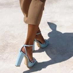 Tfp λουστρίνι πέδιλα με ψηλό τακούνι - Γαλάζιο -Γόβες Εκπτώσεις tfp loustrini pedila me psilo takouni 92973 isye