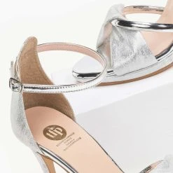 Estil Tfp πέδιλα με μπαρέτα - Ασημί -Γόβες Εκπτώσεις tfp pedila me mpareta 92465 x89k