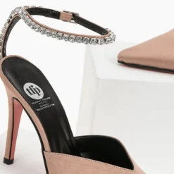 Γόβες σατεν με Strass Tfp - Nude -Γόβες Εκπτώσεις tfp saten goves me strass 97171 khvm