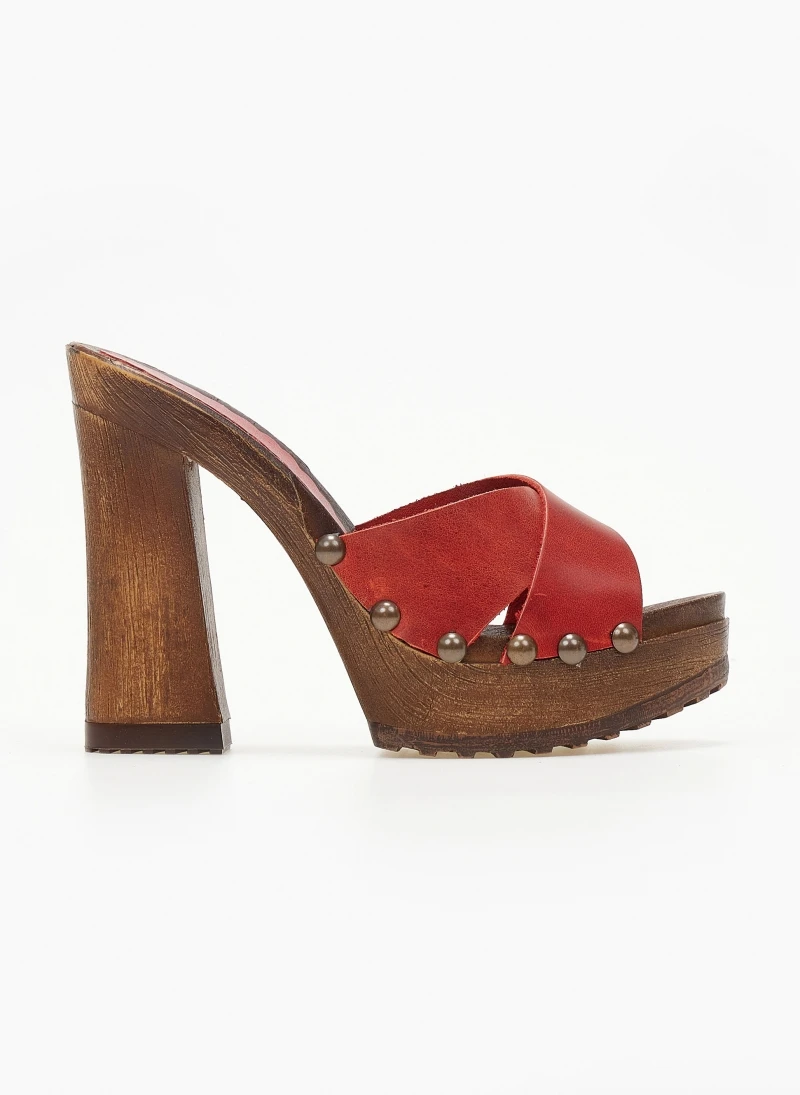 TFP Τσόκαρα δερμάτινα με ψηλό τακούνι - Κόκκινο 1 TFP Τσόκαρα δερμάτινα με ψηλό τακούνι - Κόκκινο