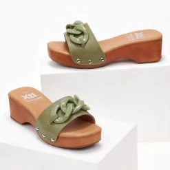Xti Footwear Τσόκαρα με κοκάλινη αλυσίδα Xti 44486 - Χακί -Γόβες Εκπτώσεις tsokara me kokalini alusida xti 44486 101722 sr1z