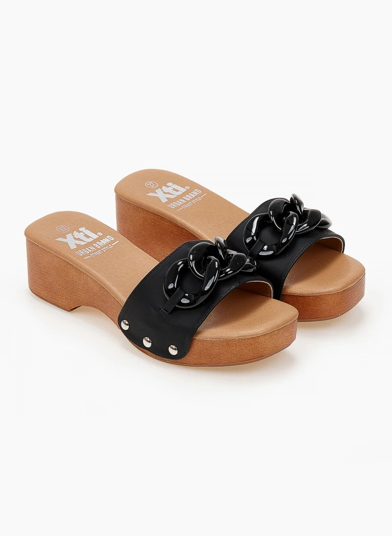 Xti Footwear Τσόκαρα με κοκάλινη αλυσίδα Xti 44486 - Μαύρο 4 Xti Footwear Τσόκαρα με κοκάλινη αλυσίδα Xti 44486 - Μαύρο - Image 4