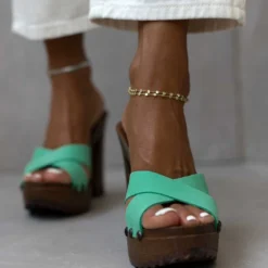 The Fashion Project Τσόκαρα Nubuck με χιαστί φάσες - Μέντα -Γόβες Εκπτώσεις tsokara nubuck me xiasti fases 106210 g02m