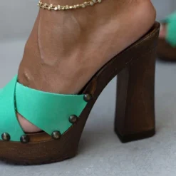 The Fashion Project Τσόκαρα Nubuck με χιαστί φάσες - Μέντα -Γόβες Εκπτώσεις tsokara nubuck me xiasti fases 106210 xrg6